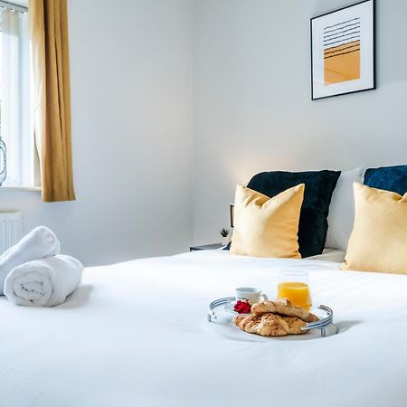 Pet Friendly With A Hot Tub Villa Hednesford Bagian luar foto
