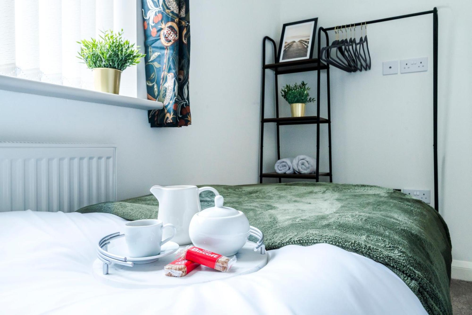 Pet Friendly With A Hot Tub Villa Hednesford Bagian luar foto