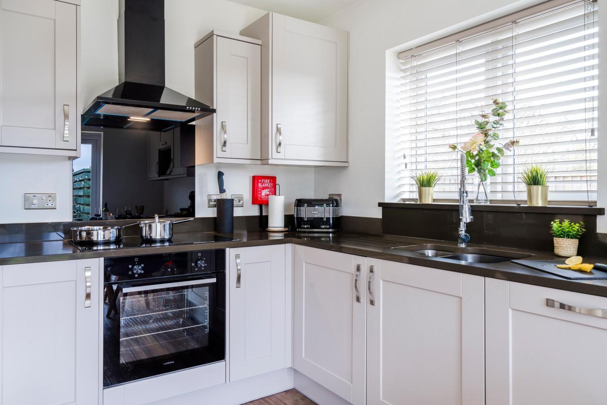 Pet Friendly With A Hot Tub Villa Hednesford Bagian luar foto